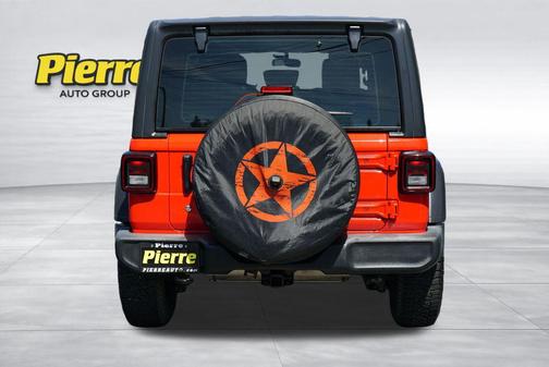 Firecracker Red Clearcoat 2018 Jeep Wrangler Unlimited Sport