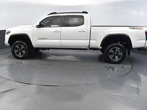2017 Toyota Tacoma Base