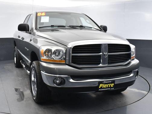 Mineral Gray Metallic Clearcoat 2006 Dodge Ram 1500 SLT Quad Cab