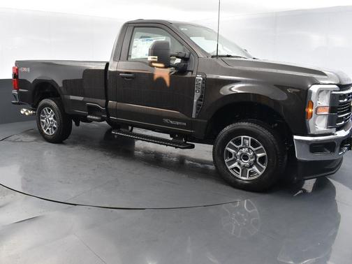 2025 Ford F-250 XLT