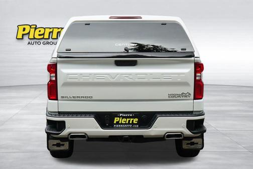 Pearl 2022 Chevrolet Silverado 1500 Limited High Country
