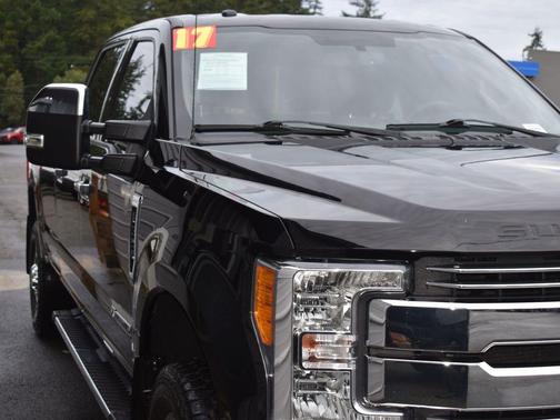 2017 Ford F-350 Lariat