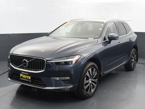 2022 Volvo XC60 B5 Inscription