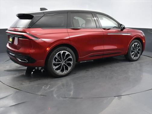2025 Lincoln Nautilus Reserve