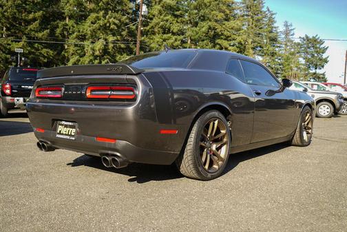 Granite Pearlcoat 2023 Dodge Challenger SRT Hellcat