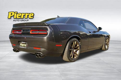 Granite Pearlcoat 2023 Dodge Challenger SRT Hellcat