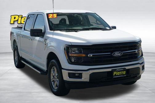 Oxford White 2025 Ford F-150 XLT