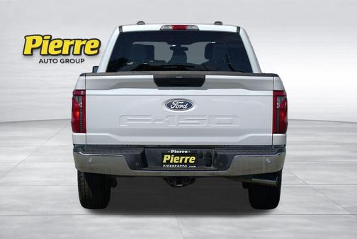 Oxford White 2025 Ford F-150 XLT