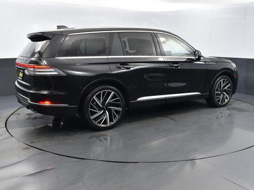 2026 Lincoln Aviator Black Label AWD