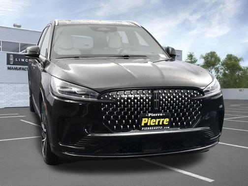 Infinite Black Metallic Clearcoat 2026 Lincoln Aviator Black Label AWD