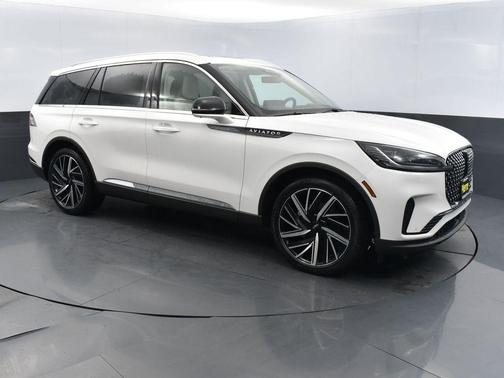 2026 Lincoln Aviator Reserve AWD