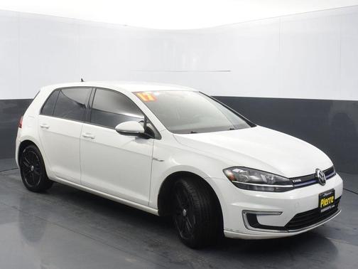 2017 Volkswagen e-Golf SE