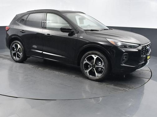 2025 Ford Escape ST-Line Elite