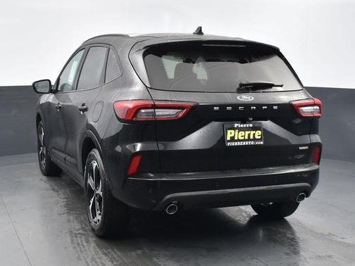 2025 Ford Escape ST-Line Elite