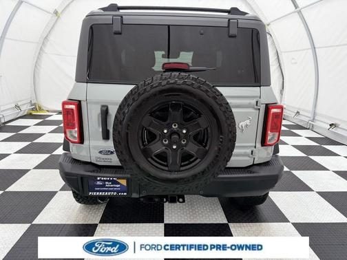 2024 Ford Bronco Black Diamond