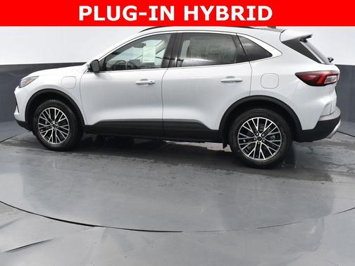 2025 Ford Escape PHEV SE