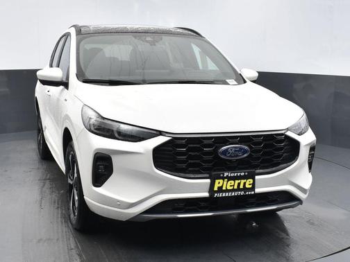 2025 Ford Escape ST-Line Elite