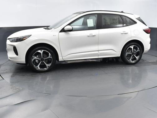 2025 Ford Escape ST-Line Elite