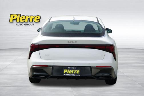 Snow White Pearl 2025 Kia K5 LXS