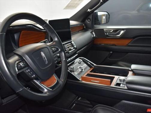 2018 Lincoln Navigator Select
