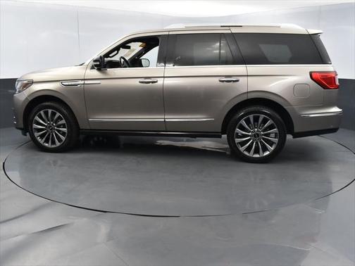 2018 Lincoln Navigator Select
