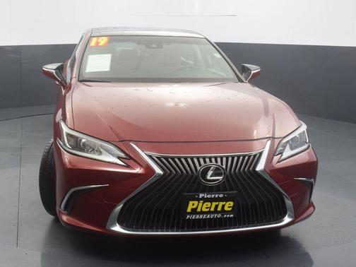 Matador Red 2019 Lexus ES 350 Base