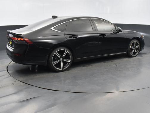 2023 Honda Accord Hybrid Base