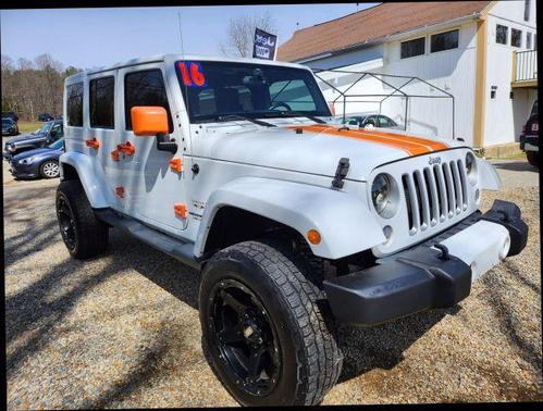 2016 Jeep Wrangler Unlimited Sahara