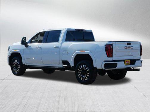 Summit White 2025 GMC Sierra 2500 Denali