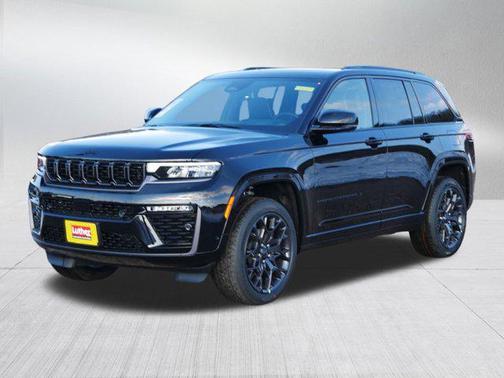 2026 Jeep Grand Cherokee Summit