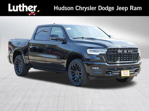 Diamond Black Crystal Pearlcoat 2026 RAM 1500 Limited