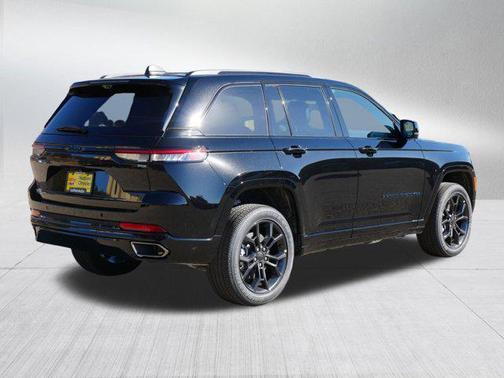 2025 Jeep Grand Cherokee 4xe Anniversary Edition