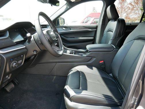 2025 Jeep Grand Cherokee 4xe Anniversary Edition