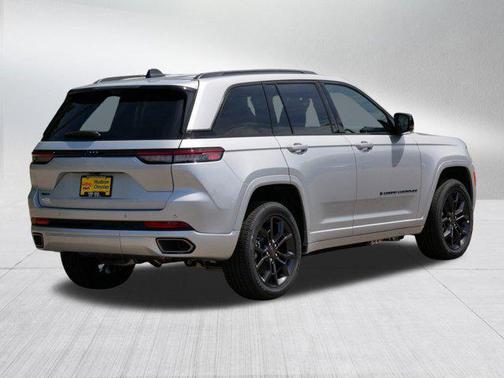 2025 Jeep Grand Cherokee 4xe Anniversary Edition