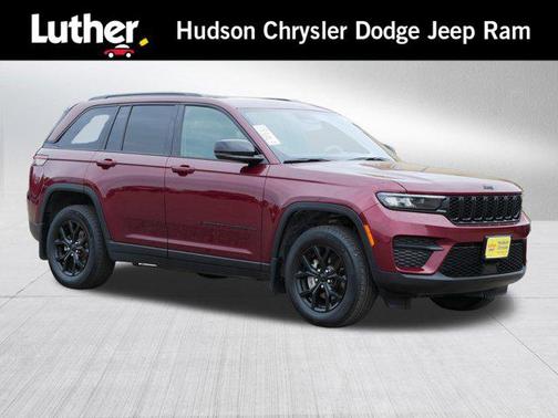 2024 Jeep Grand Cherokee Altitude