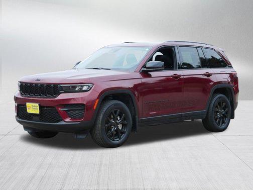 2024 Jeep Grand Cherokee Altitude