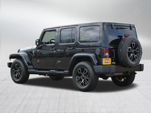 Black Clearcoat 2018 Jeep Wrangler JK Unlimited Altitude