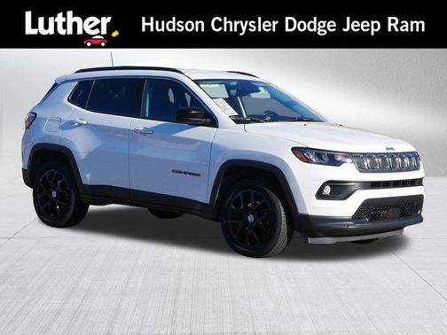 2022 Jeep Compass Latitude Lux