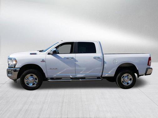 2022 RAM 2500 Big Horn Crew Cab 4x4 6'4' Box