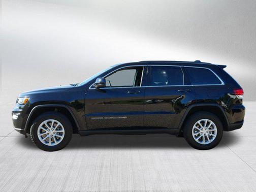 2022 Jeep Grand Cherokee Laredo
