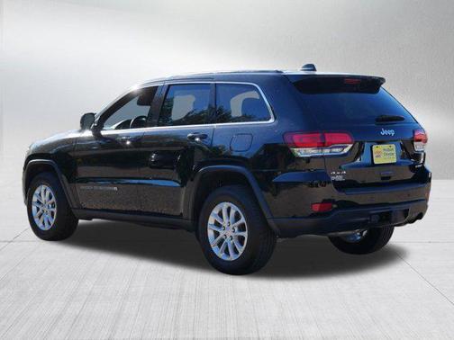 2022 Jeep Grand Cherokee Laredo