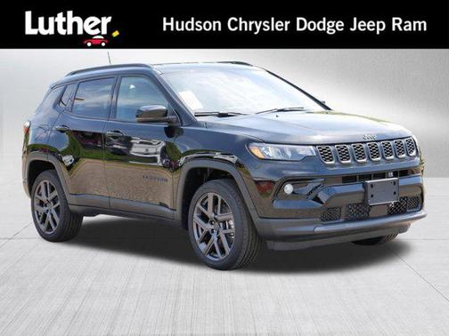 Diamond Black Crystal Pearlcoat 2026 Jeep Compass Limited
