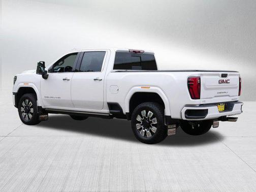 2024 GMC Sierra 2500 Denali