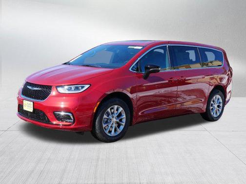 2025 Chrysler Pacifica L
