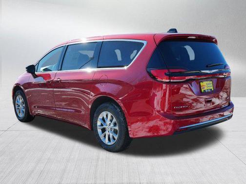 2025 Chrysler Pacifica L