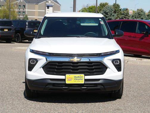 Summit White 2024 Chevrolet Trailblazer LS
