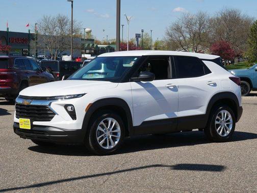 Summit White 2024 Chevrolet Trailblazer LS
