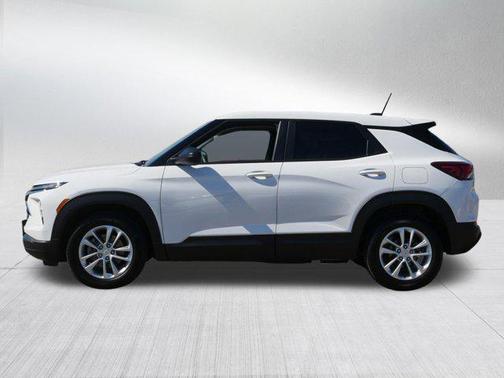 Summit White 2024 Chevrolet Trailblazer LS