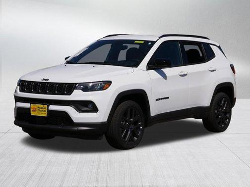 Bright White Clearcoat 2026 Jeep Compass Latitude