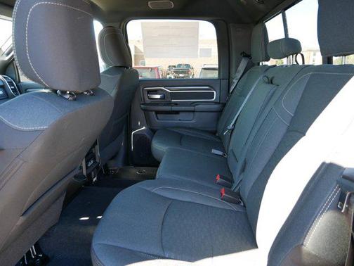 2025 RAM 2500 Big Horn Crew Cab 4x4 6'4' Box